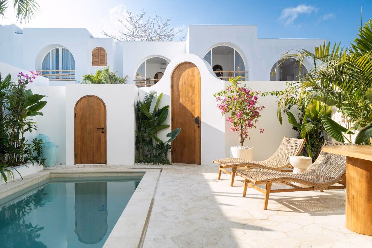 1-Bedroom Mediterranean Villa in Bingin, Bali, photo 4