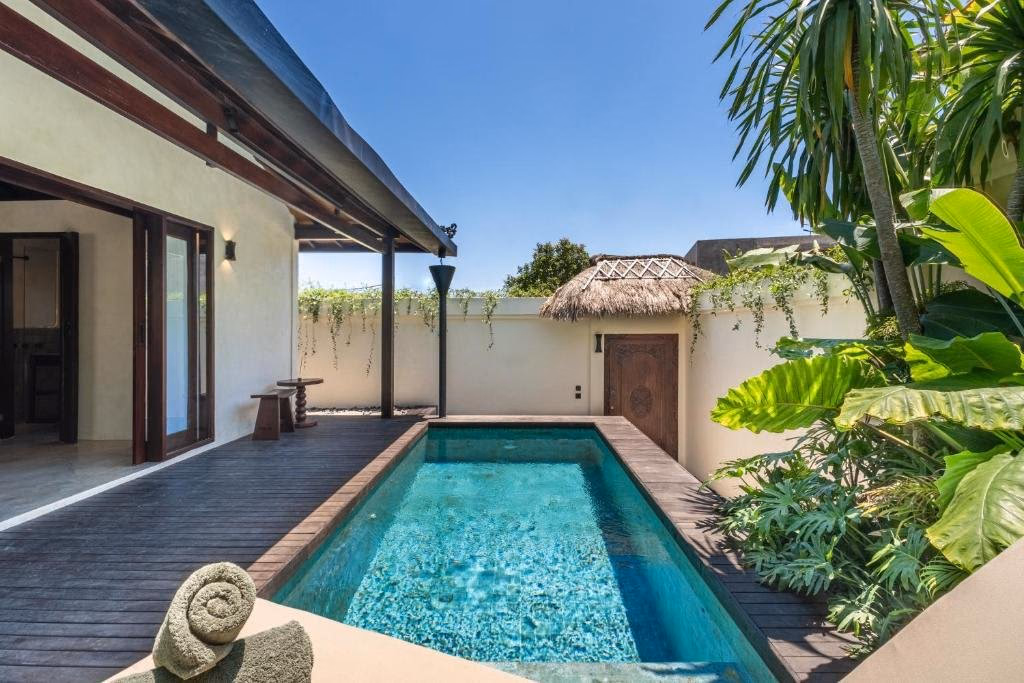 4-Bedroom Boutique Villa in Nyang Nyang, Bali, photo 7