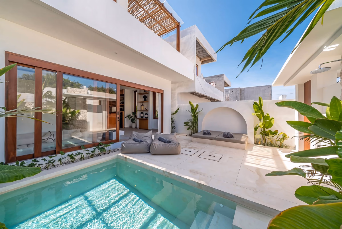 3-Bedroom Mediterranean-Style Villa in Nyang Nyang, Bali, photo 2