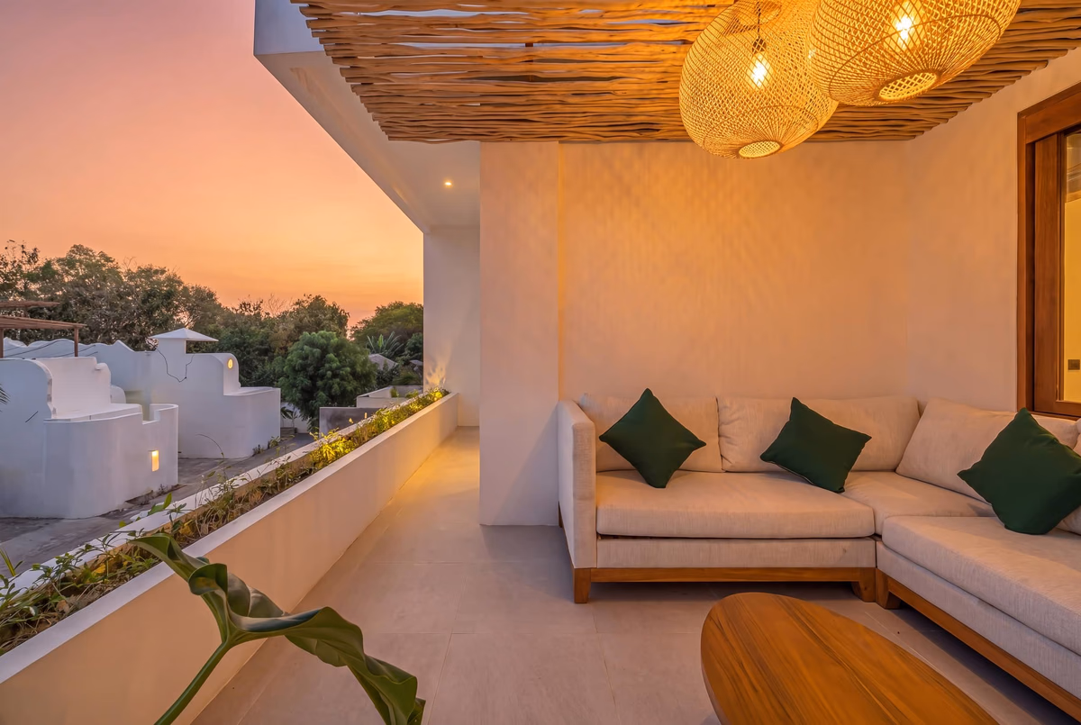 3-Bedroom Mediterranean-Style Villa in Nyang Nyang, Bali, photo 6
