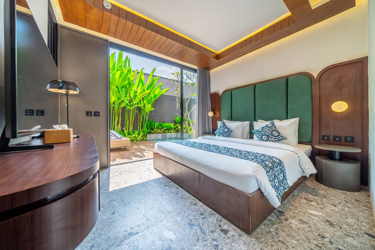 3-Bedroom Modern Tropical Villa in Ubud