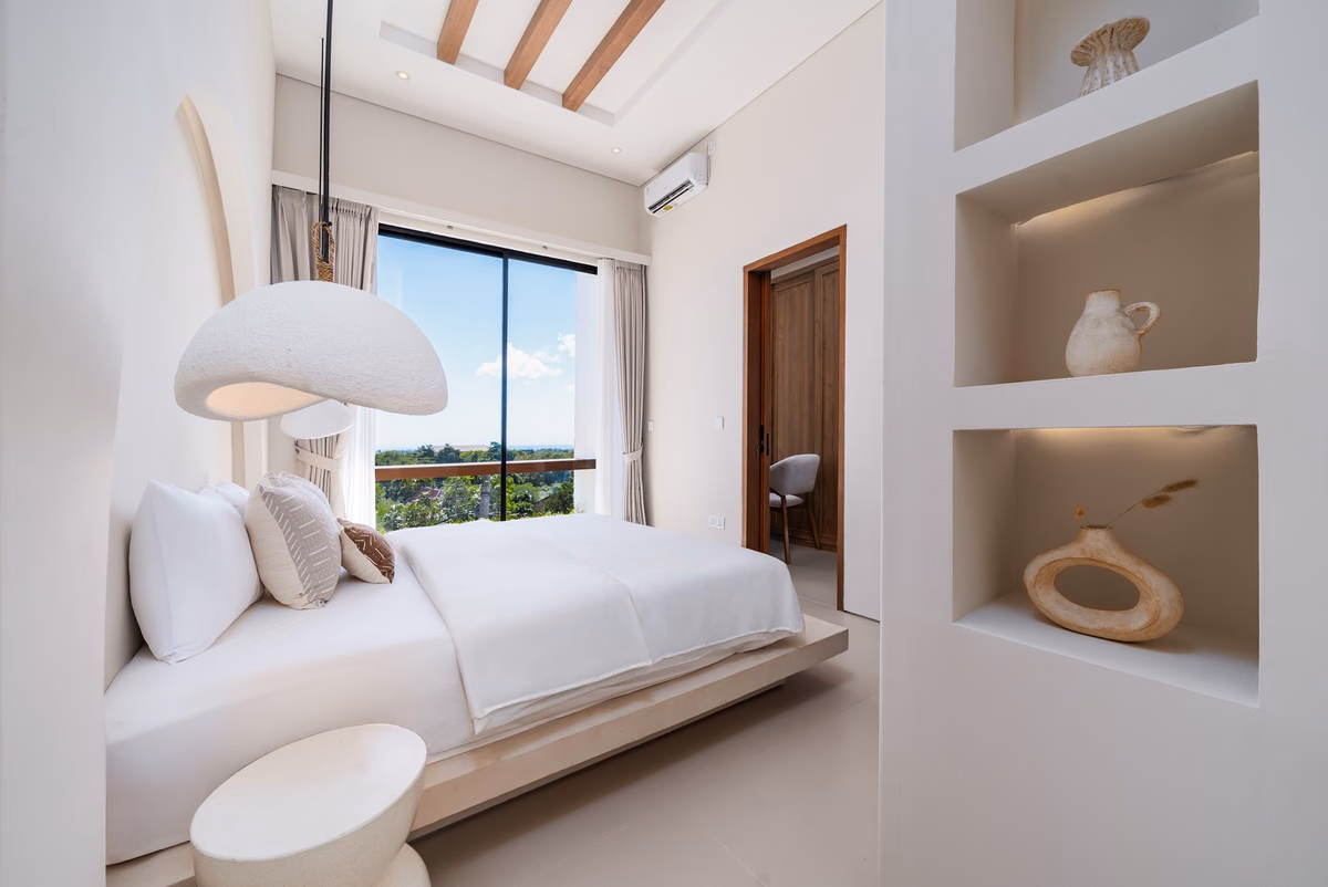 3-Bedroom Villa with Pool Close to the Beach, Balangan, Bali, photo 14