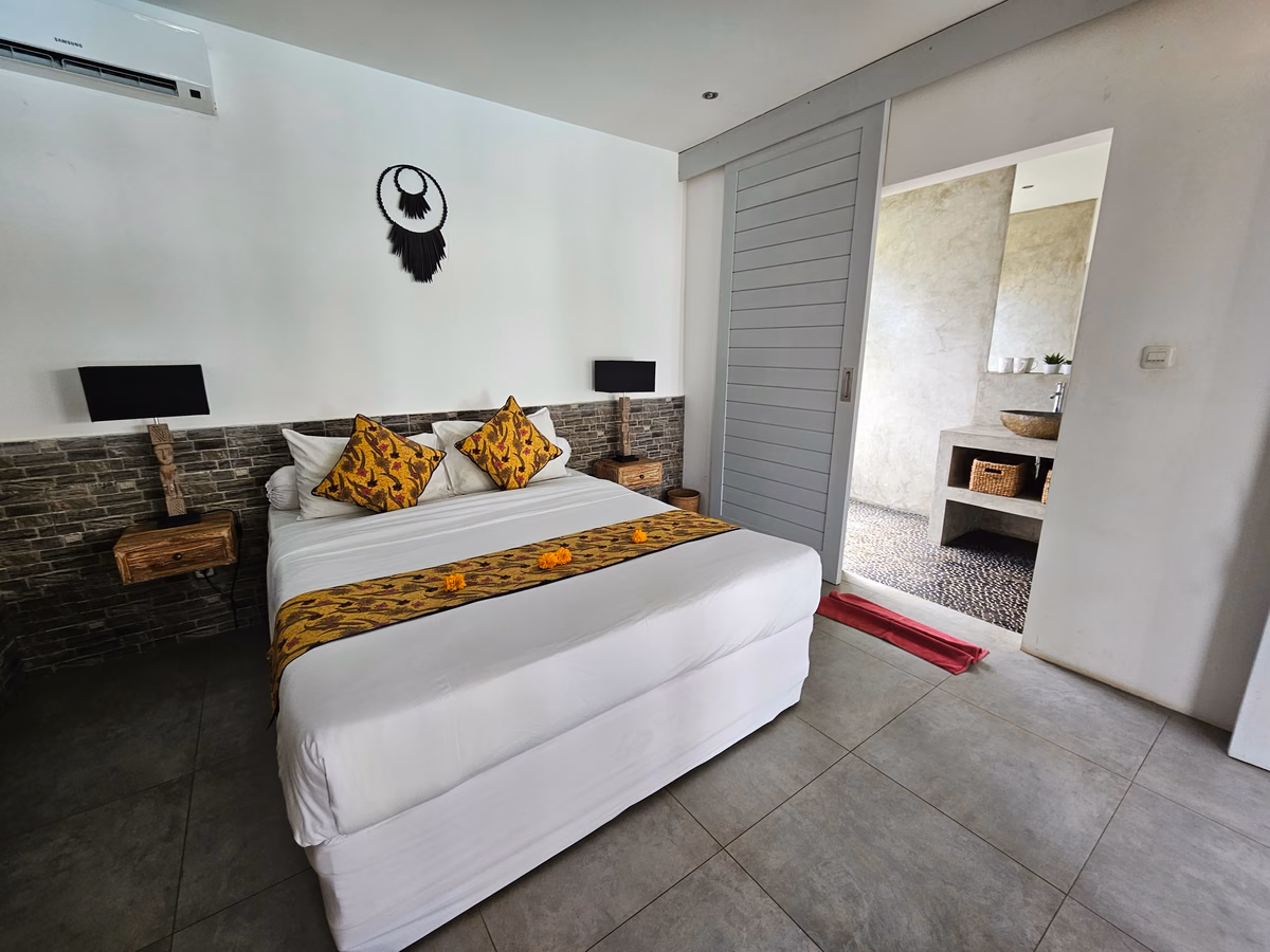 4-Bedroom Villa in Oberoi Seminyak, Bali, photo 2
