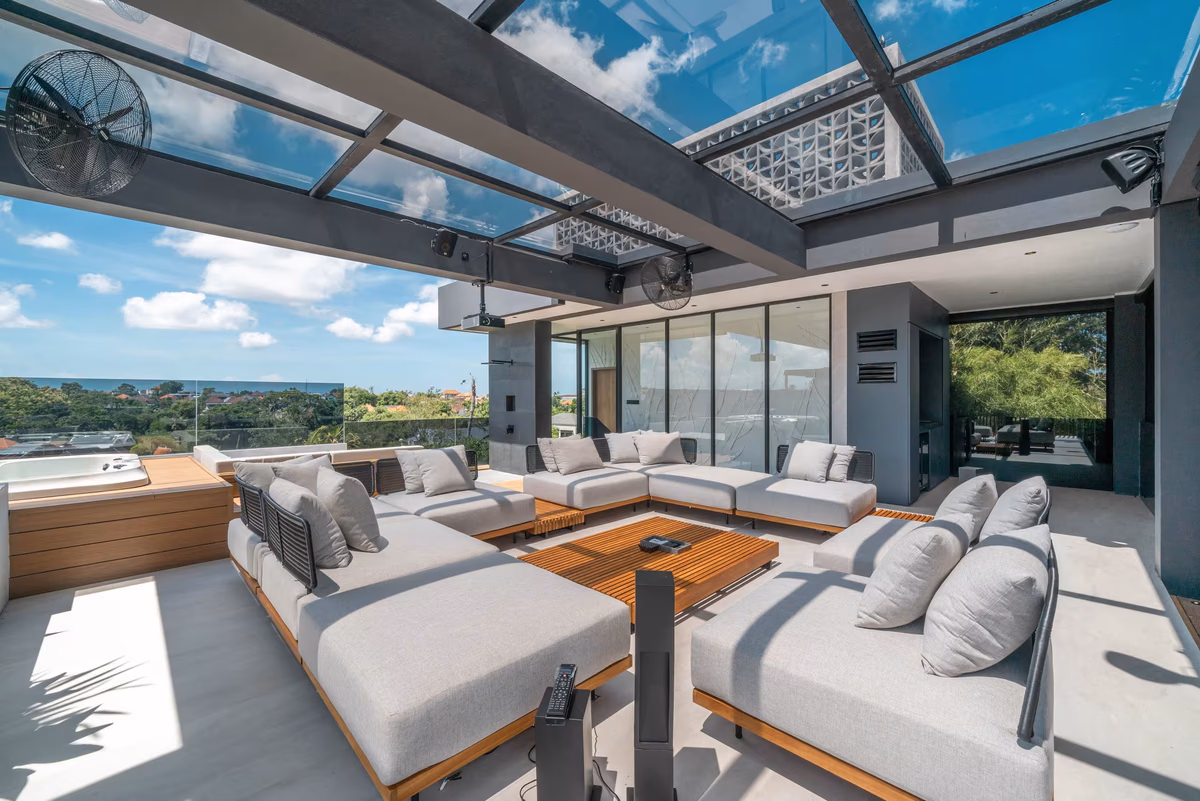 4-Bedroom Villa with Rooftop in Canggu, Bali, photo 6