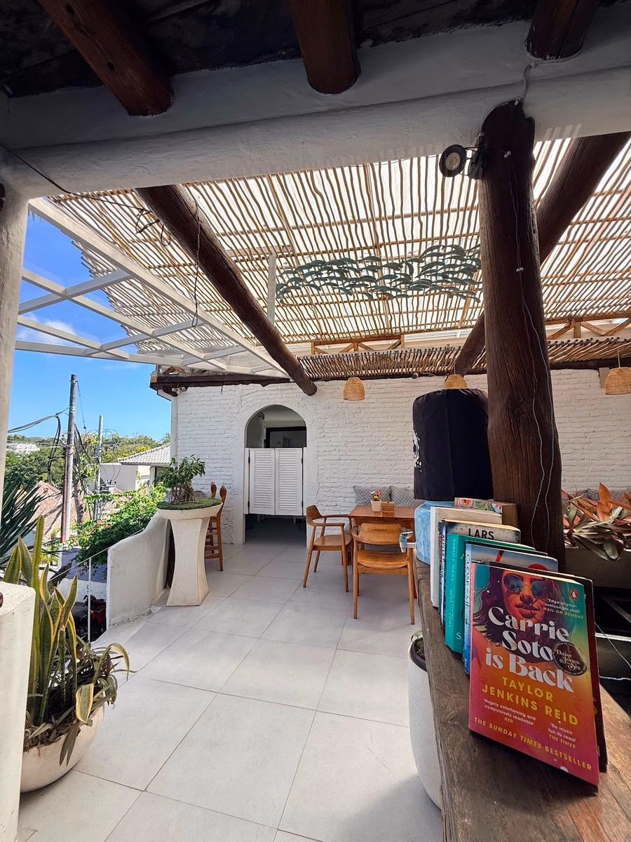 6-Bedroom Guest House in Pecatu, photo 3
