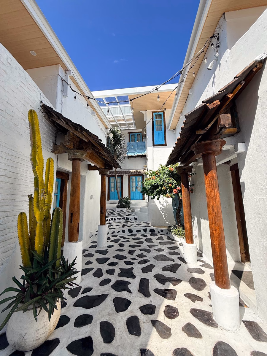6-Bedroom Guest House in Pecatu, photo 6