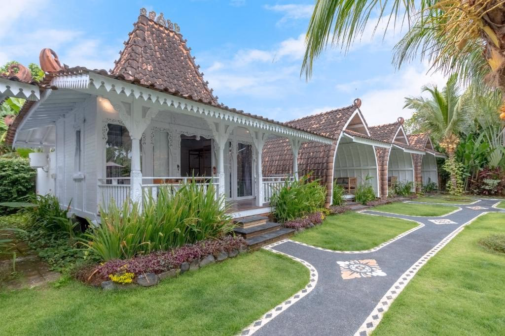 7-Room Boutique Hotel Walking Distance to Bingin Beach, Bali, photo 2