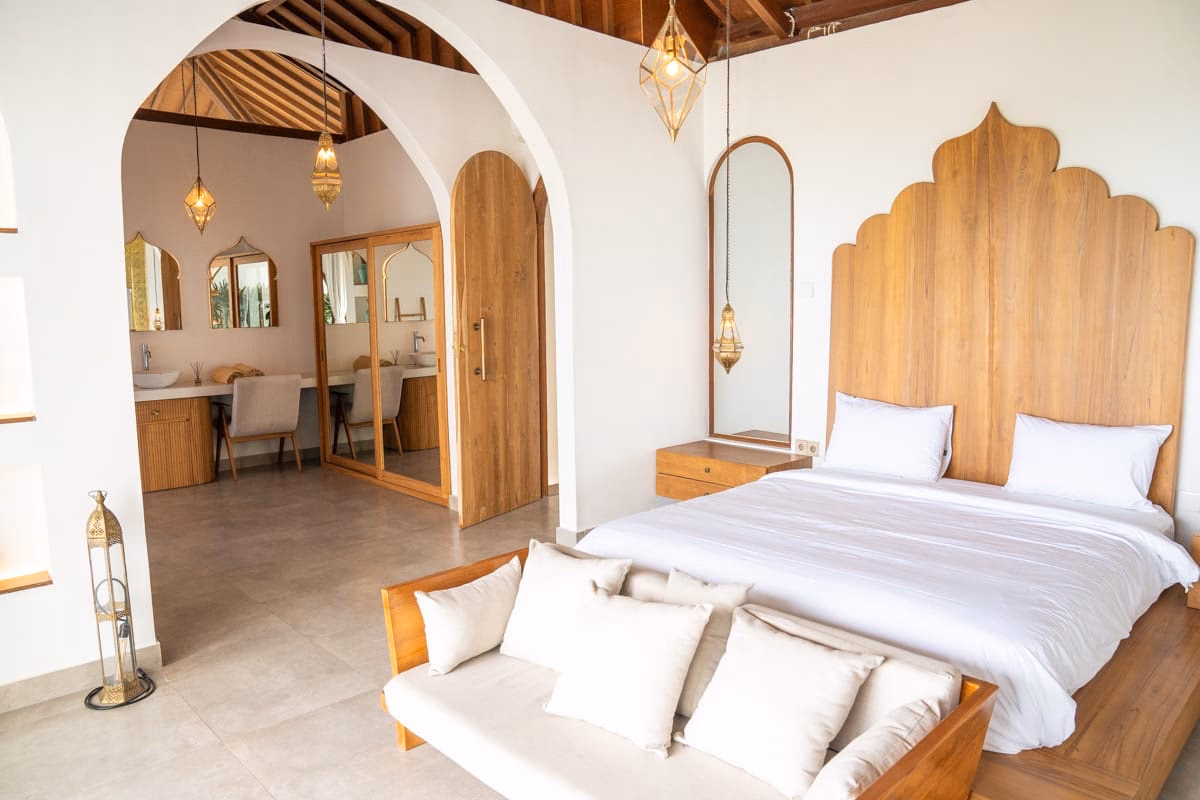 Luxury Moroccan-Inspired 2-Bedroom Villa, Panoramic Ocean Views + 1 Independent Large Studio, Bingin, Bali, photo 5