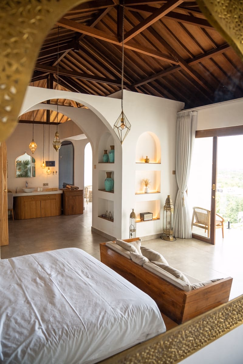 Luxury Moroccan-Inspired 2-Bedroom Villa, Panoramic Ocean Views + 1 Independent Large Studio, Bingin, Bali, photo 8