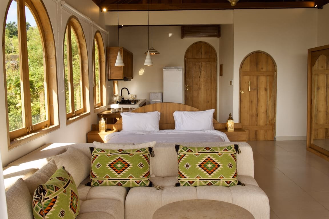 Luxury Moroccan-Inspired 2-Bedroom Villa, Panoramic Ocean Views + 1 Independent Large Studio, Bingin, Bali, photo 19