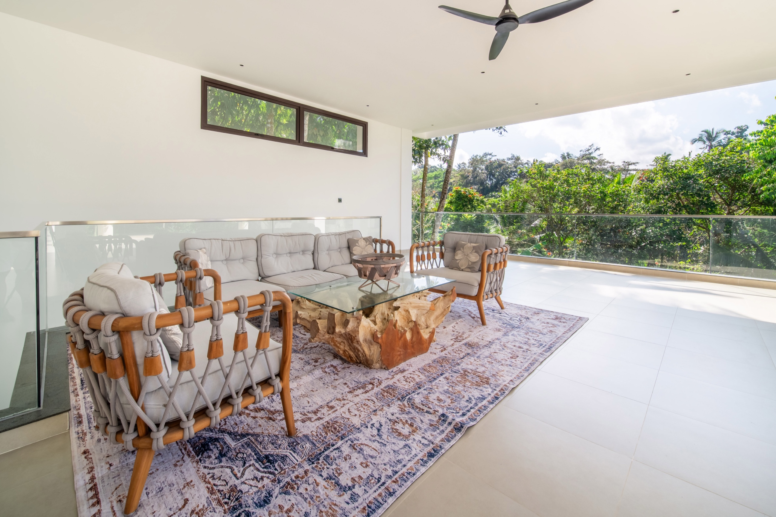 Modern 4-Bedroom Luxury Villa in Ubud