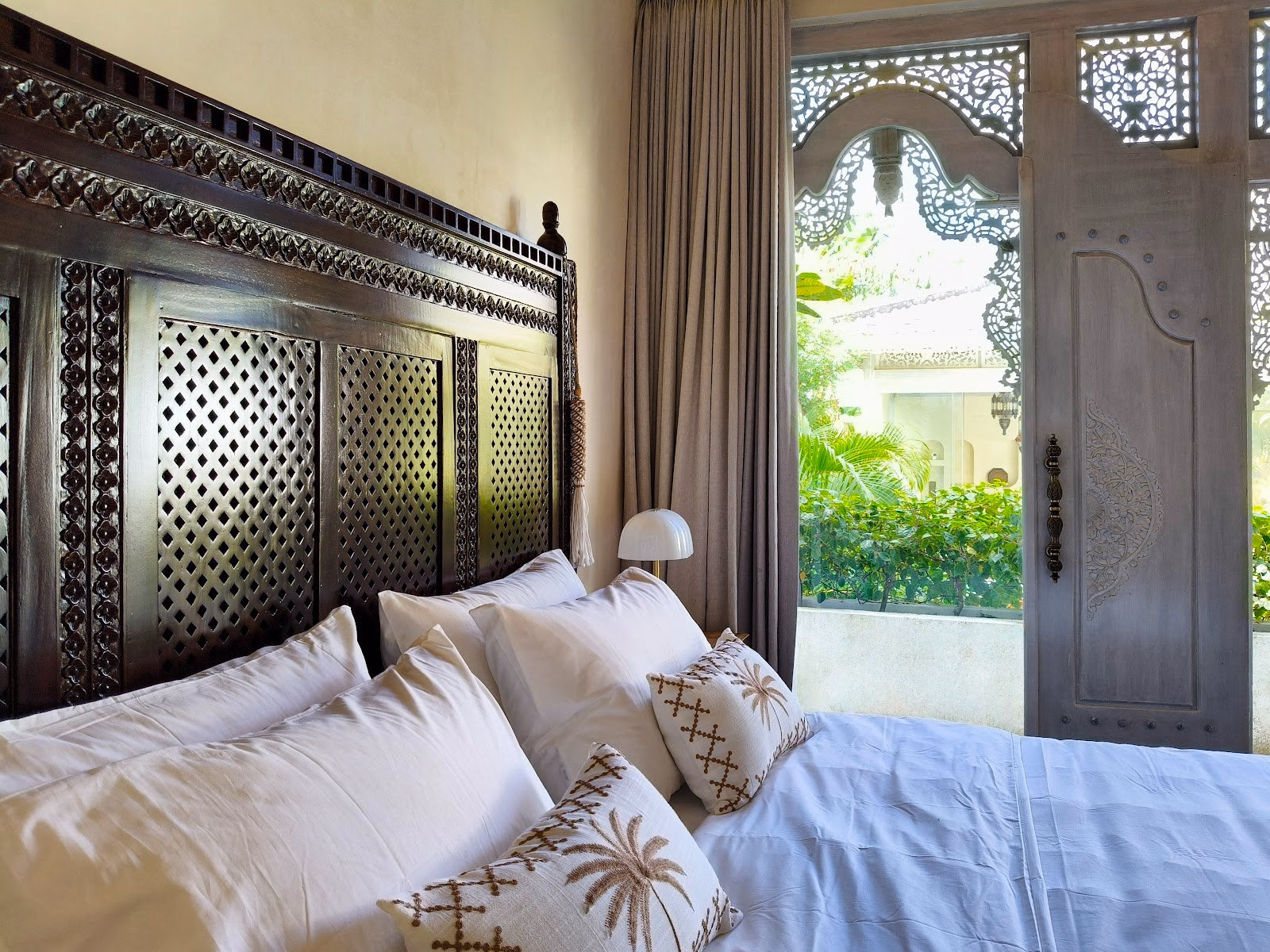 Modern Tropical 2-Bedroom Villa in Ungasan