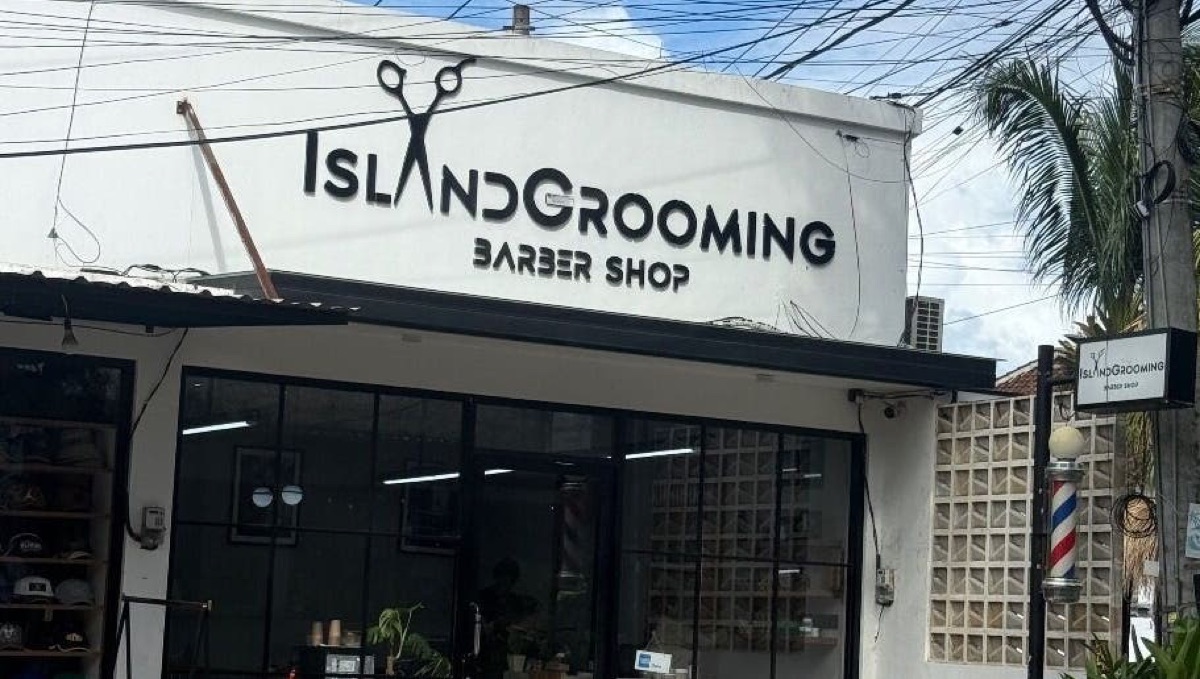 Island Grooming barbershop storefront, Bingin