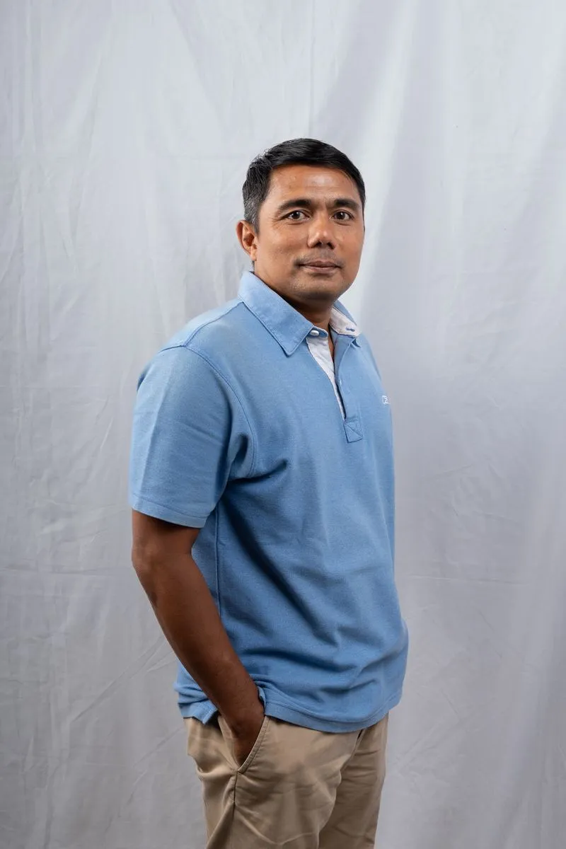Novel Feisal